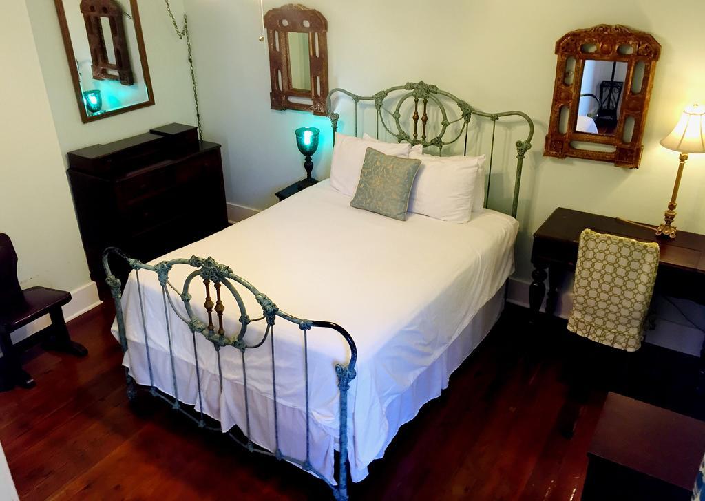 Creole Gardens Guesthouse And Inn Ню Орлиънс Екстериор снимка