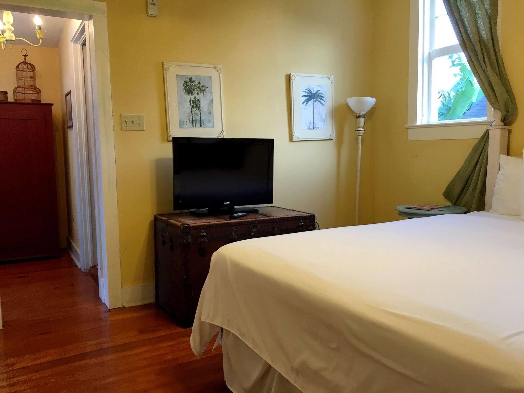 Creole Gardens Guesthouse And Inn Ню Орлиънс Екстериор снимка